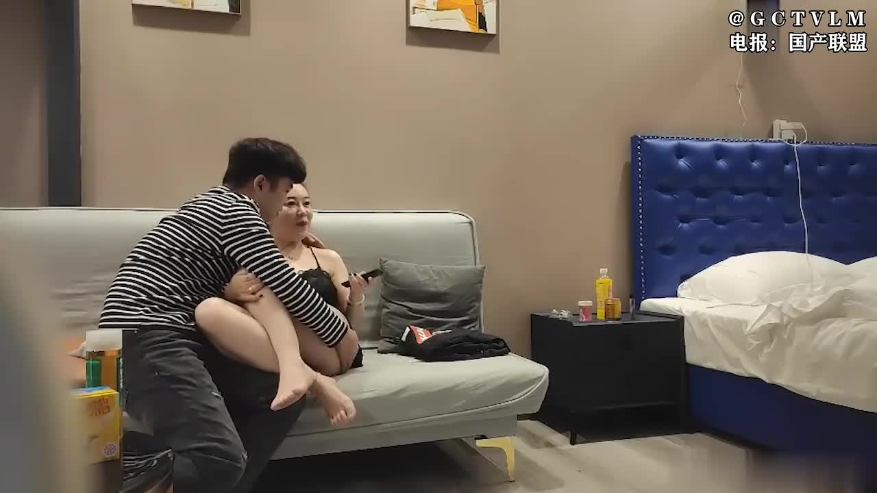 #熟女 #人妻 #巨乳 #约炮肉感巨乳熟女，太爽射了打算来第二发不行了