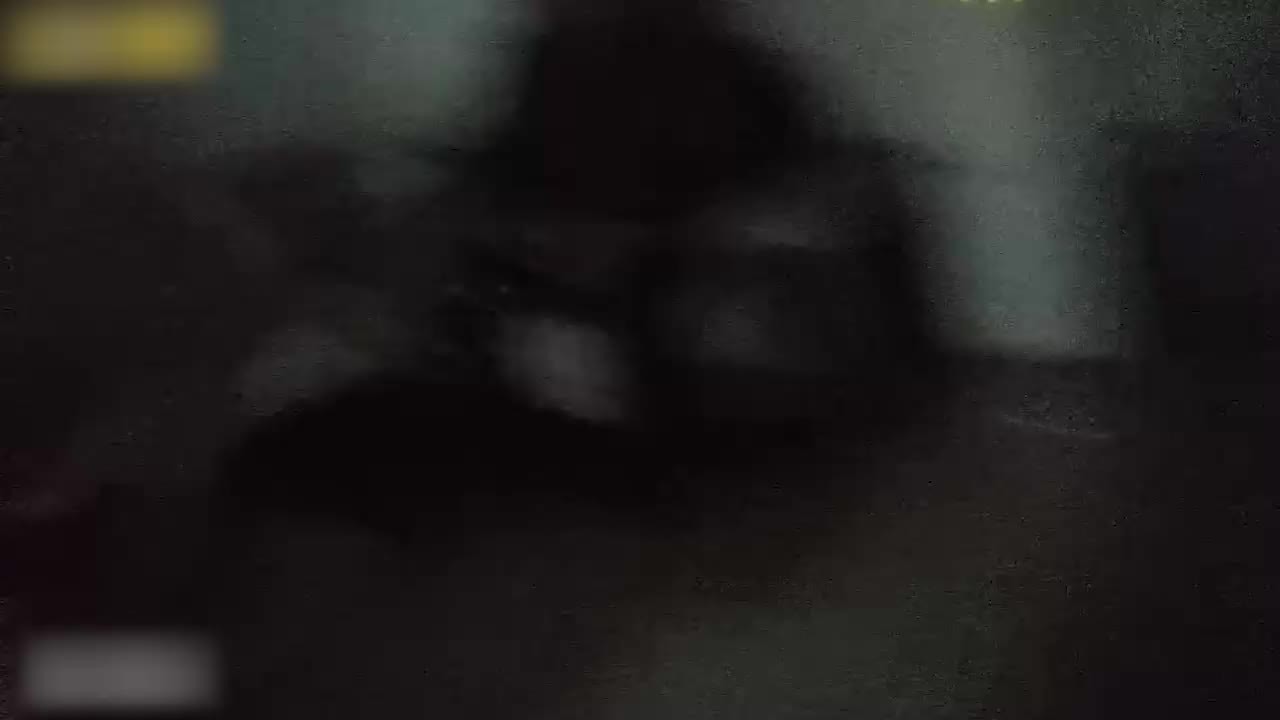 #熟女 #人妻 #阿姨 #城中村 #嫖娼 #大妈城中村无套操熟女大妈，阿姨还没开始操就已经流水了