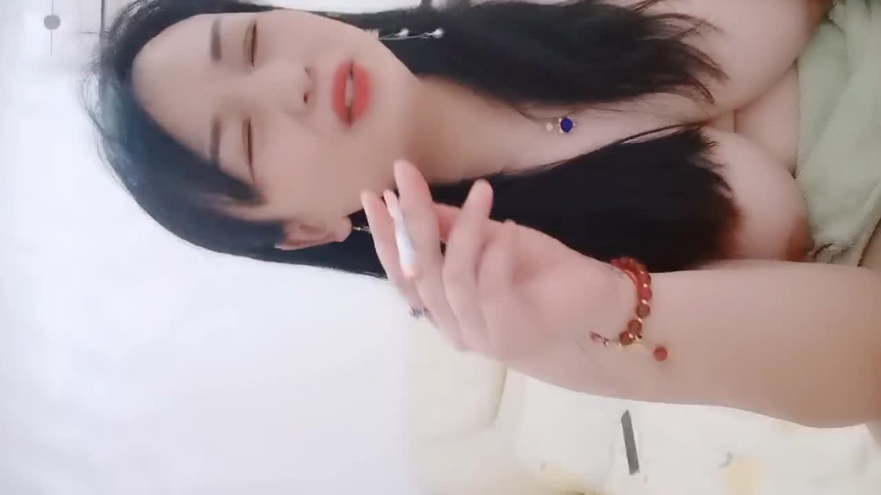 （母子乱伦〗妈妈和儿子乱伦，无套抽插内