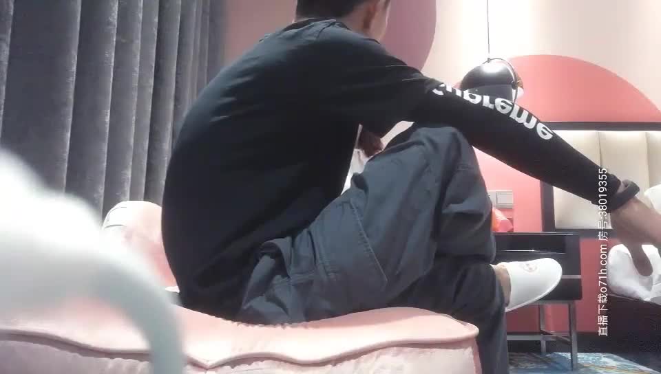 萝莉学生妹到酒店兼职 肉棒狂插蜜穴 淫水声清晰听见 #素人自拍 #中国 #探花爆菊肛交