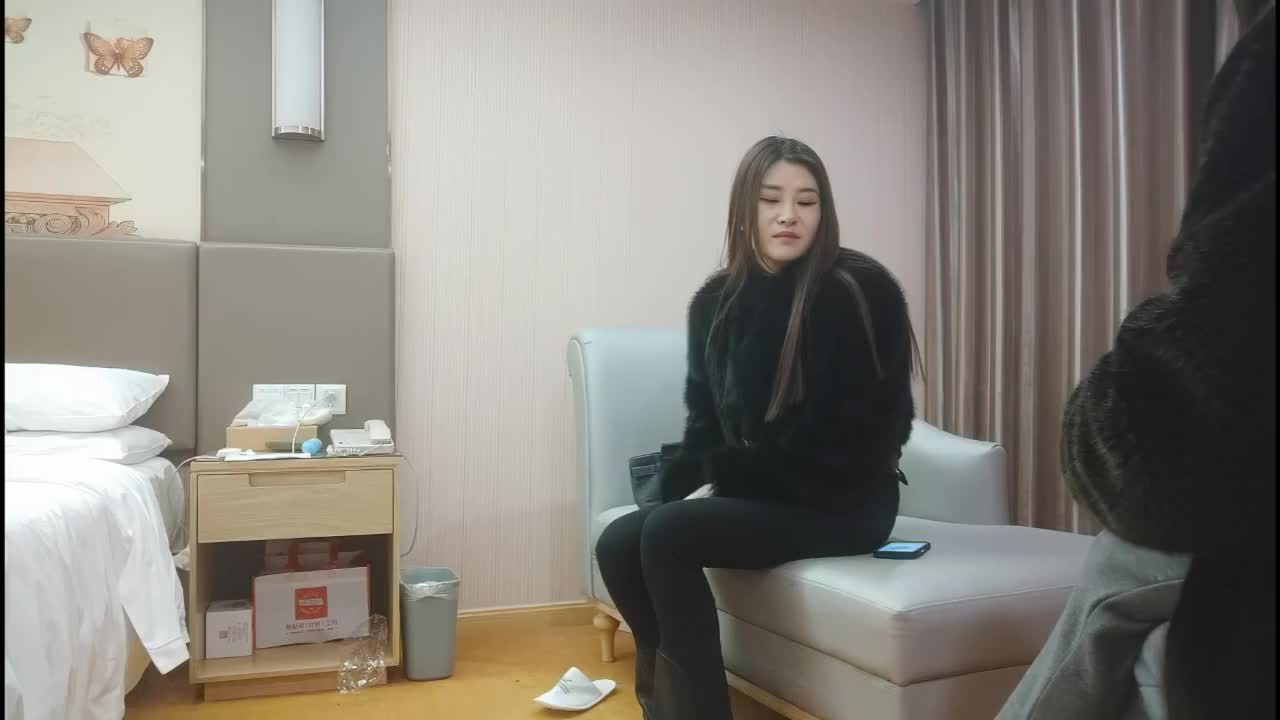 #探花精选 170Cm高个美女，等了很久要狠狠操，镜头插嘴深喉绿帽人妻