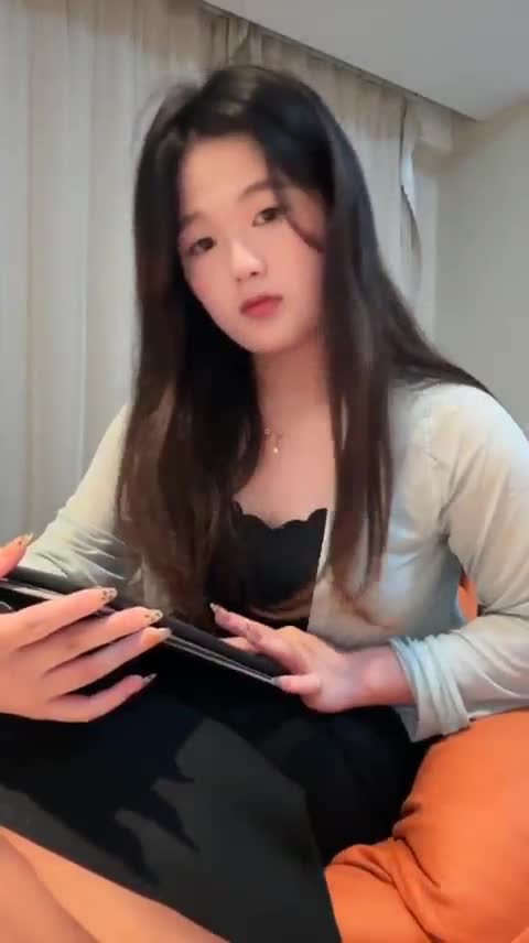 2048.hk@子熙TJ：清理脏鞋裸足赏赐圣水物化脚垫