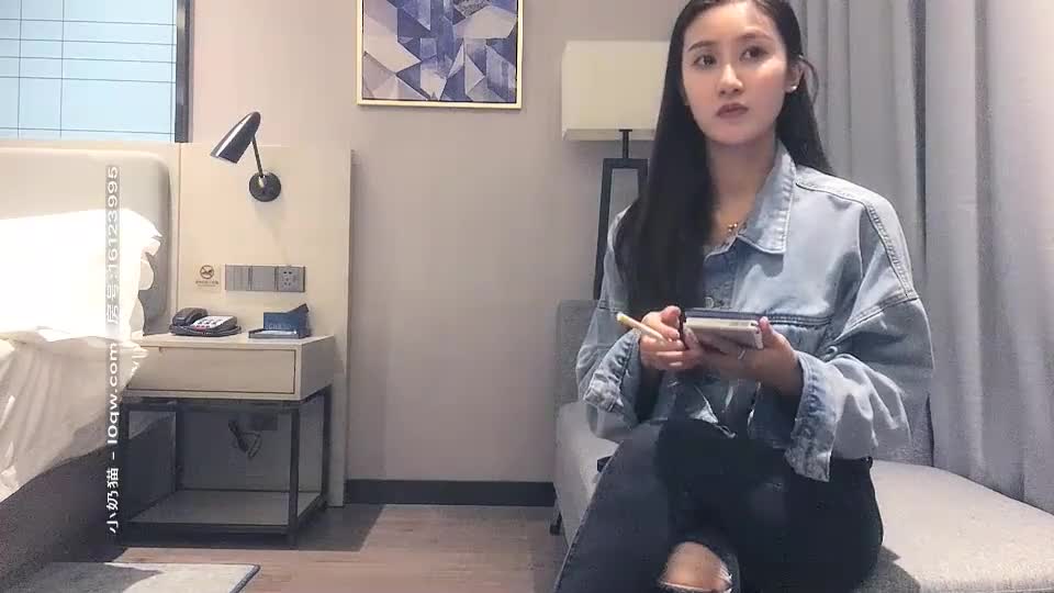长得很标致的美女叫床真好听探花精选