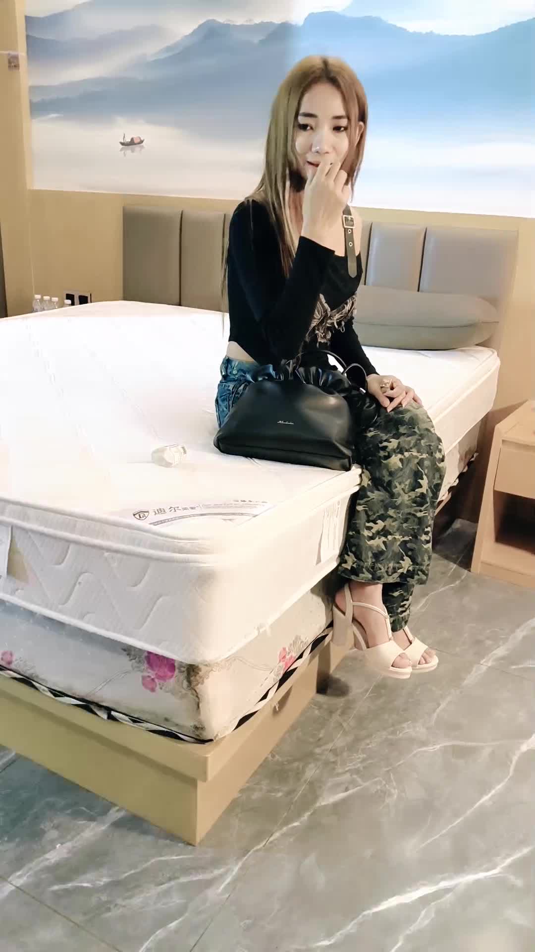 2048.hk@2001614135_2001614135_20250920-135827