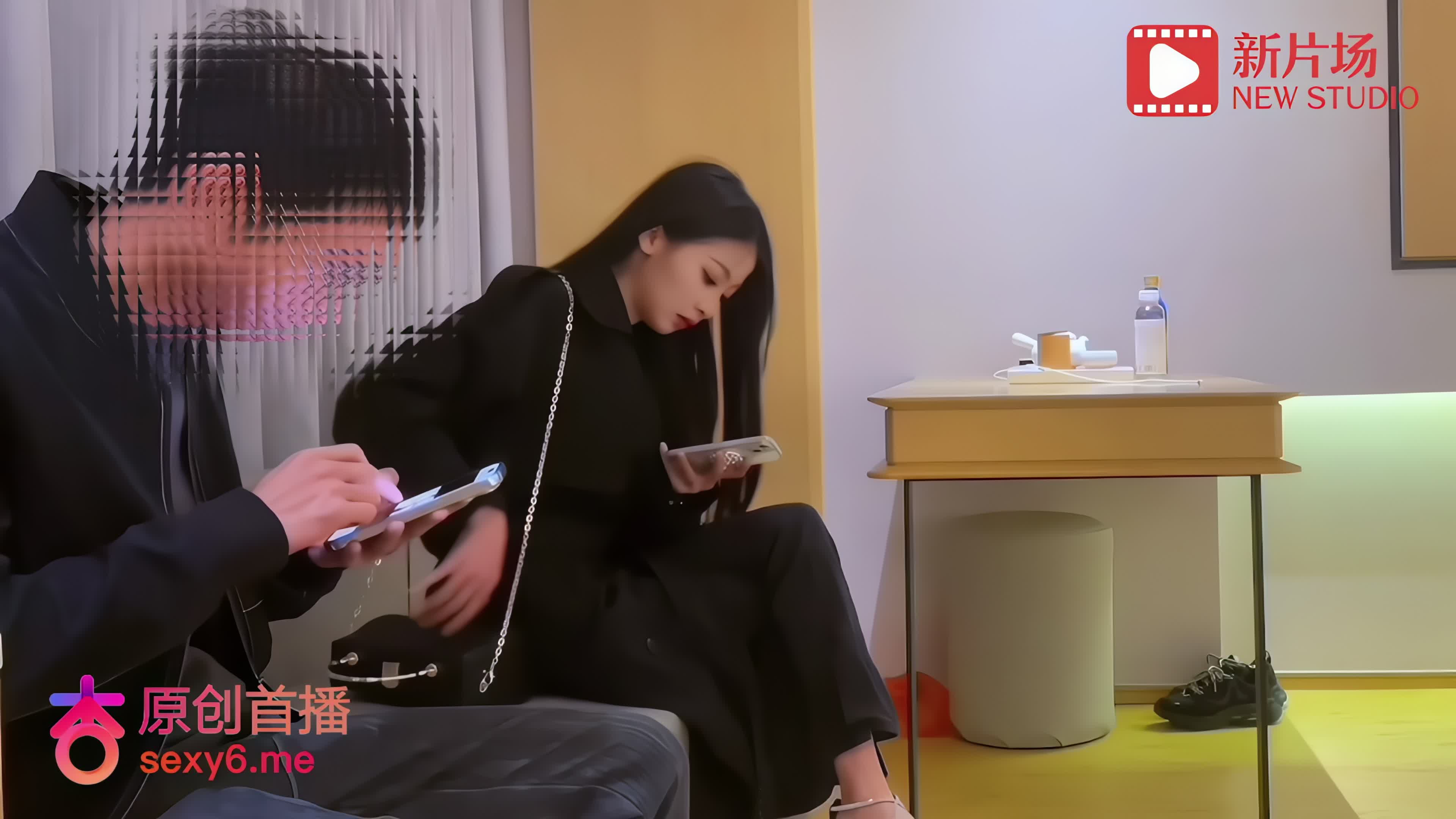 2048.hk@杏吧老王5-重出江湖首秀-约炮极品在校兼职学生妹，身材苗条颜值女神_iris3