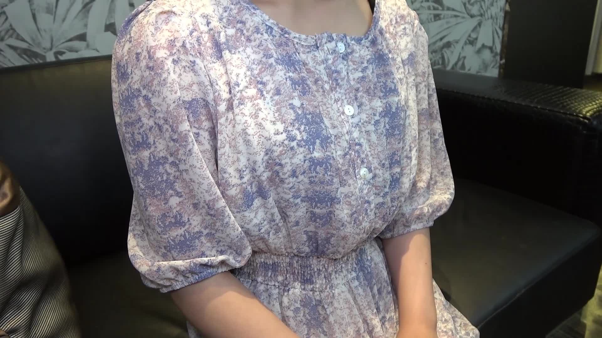 2048.hk@FC2PPV-4570572-1