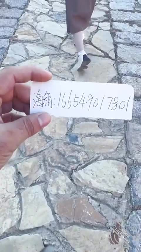 #妹妹的第一次给了我 #处女 #喷奶【海角精选】妹妹现在也太诱人了吧，，一举一动都能挑动我的性欲神经！罪过罪过！ 用什么办法才能让妹妹以后彻底做我的炮架子呢！？有没有海角的哥哥出出主意