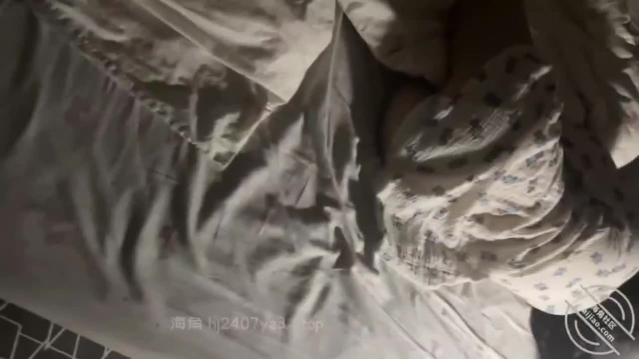 #海角_172886974301 #父女【海角精选】终于把女儿操了，成为了一个禽兽，但是我不后悔