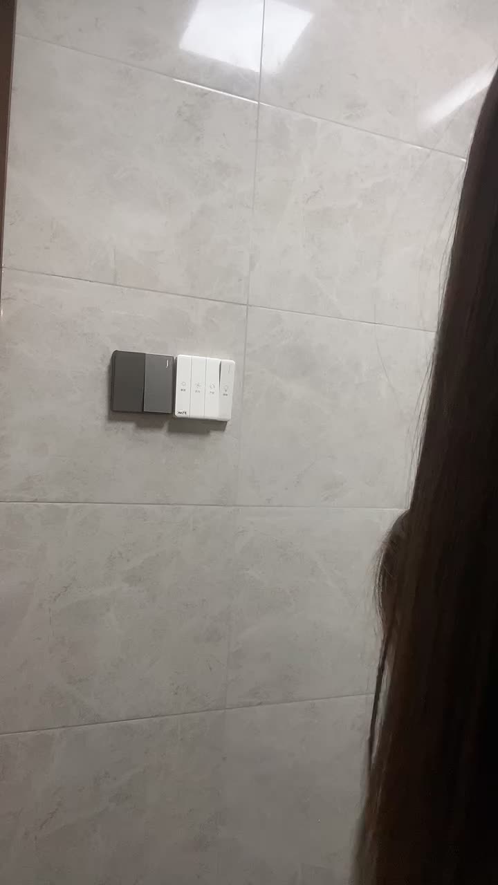 2048.hk@月亮躲在云朵20250827_005232