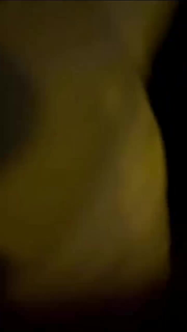 #海角保安【海角精选】绝对真实舅妈我是一名90后，目前还是一名普通打工人，在我舅妈的庇护下混了一名保安工作，没什么爱好，喜欢偷窥，喜欢幻想，舅妈是开舞蹈学校的，在某大厦里，我也是在这所大厦做保安，四线城市，生过的很安逸。