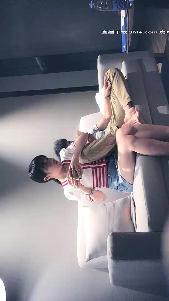 9@1@沈@先@生@探@花@老@金@上@场@甜@美@牛@仔@短@裤@妹@子@，@穿@上@白@色@网@袜@沙@发@上@骑@坐@抽@插@，@床@上@侧@入@大@力@猛@操@呻@吟