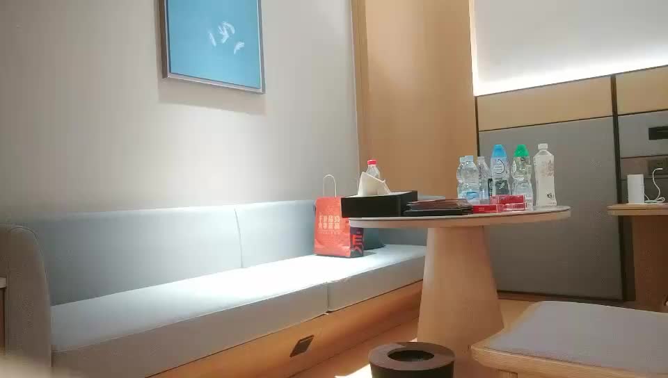 2@0@2@1@-@5@-@3@0@@9@1@沈@先@森@深@夜@场@齐@逼@短@裤@外@围@妹@，@穿@上@网@袜@张@开@双@腿@特@写@，@抹@上@润@滑@油@深@喉@口@交@，@翘@起@屁@股@后@入@抽@插@猛@操