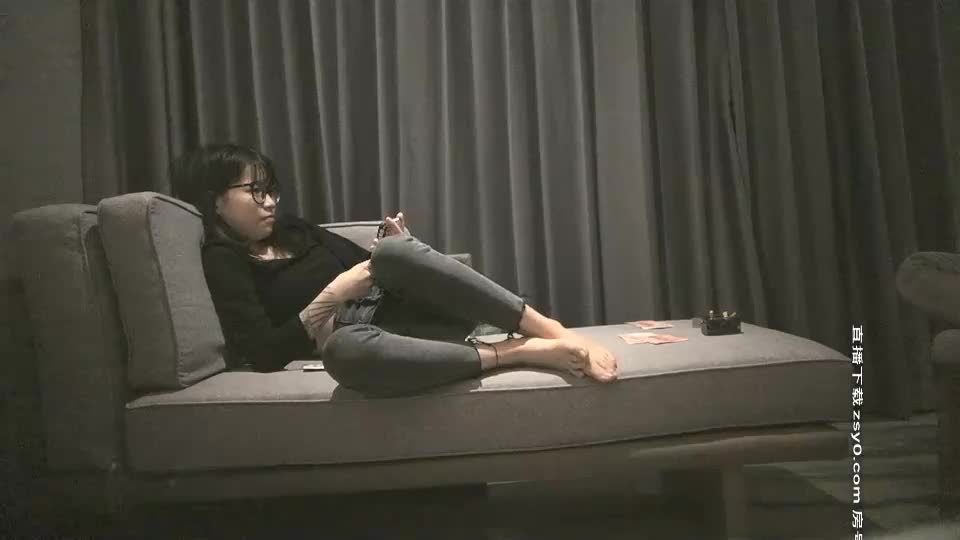 9@1@沈@先@生@探@花@约@了@个@满@背@纹@身@眼@镜@妹@子@啪@啪@，@近@距@离@特@写@口@交@后@入@抬@腿@侧@入@大@力@猛@操