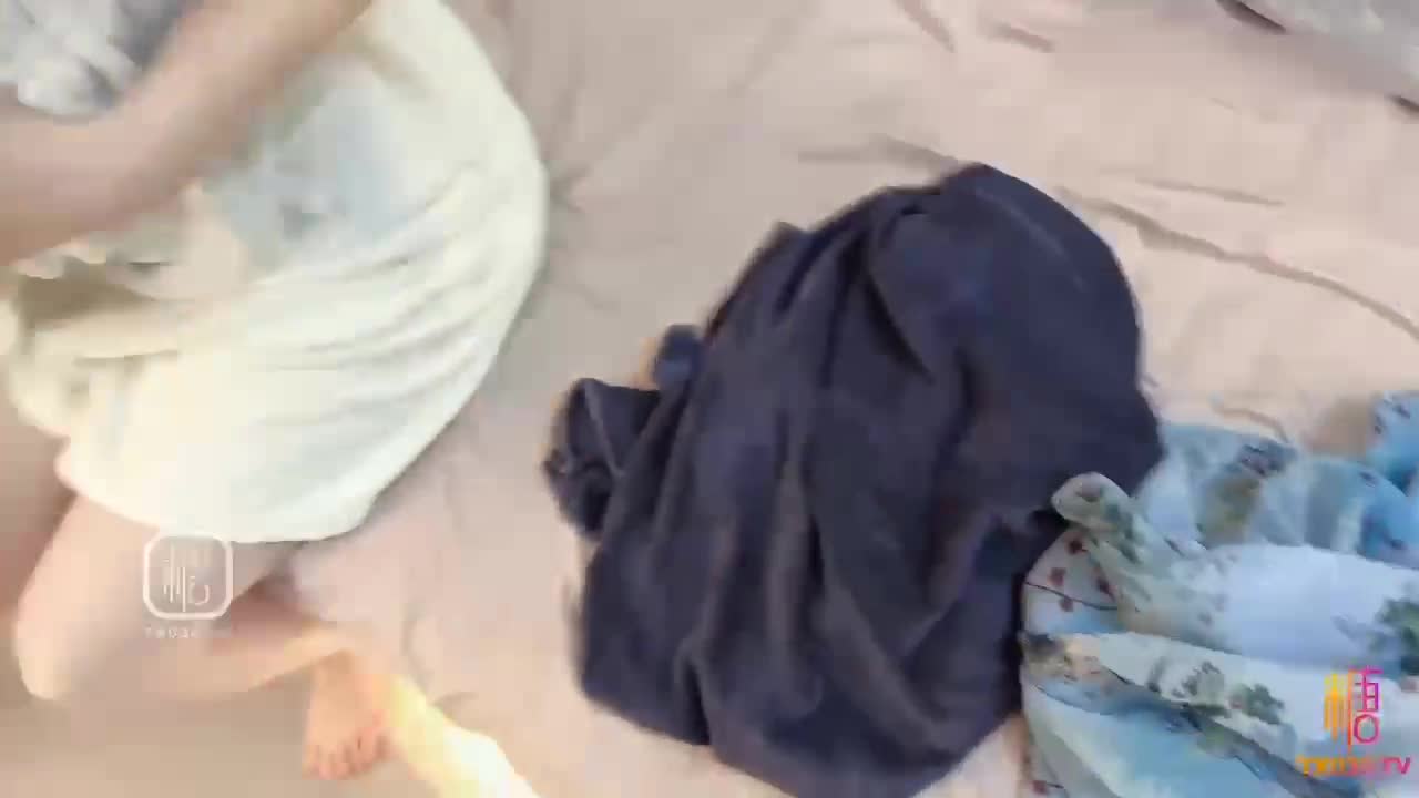 ️️糖心Vlog-约到职校交际花 肉肉的粉穴只有内射才能满足#糖心Vlog #交际花 #内射 #嫩穴