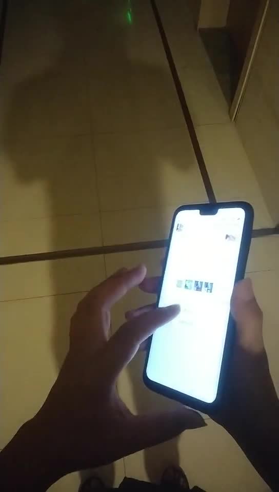 #少妇 #出轨    出轨，约炮小少妇质量高，69特写鲍鱼 ，后入白臀美乳调情完直接骑在身上往下猛坐，叫床嗷嗷的