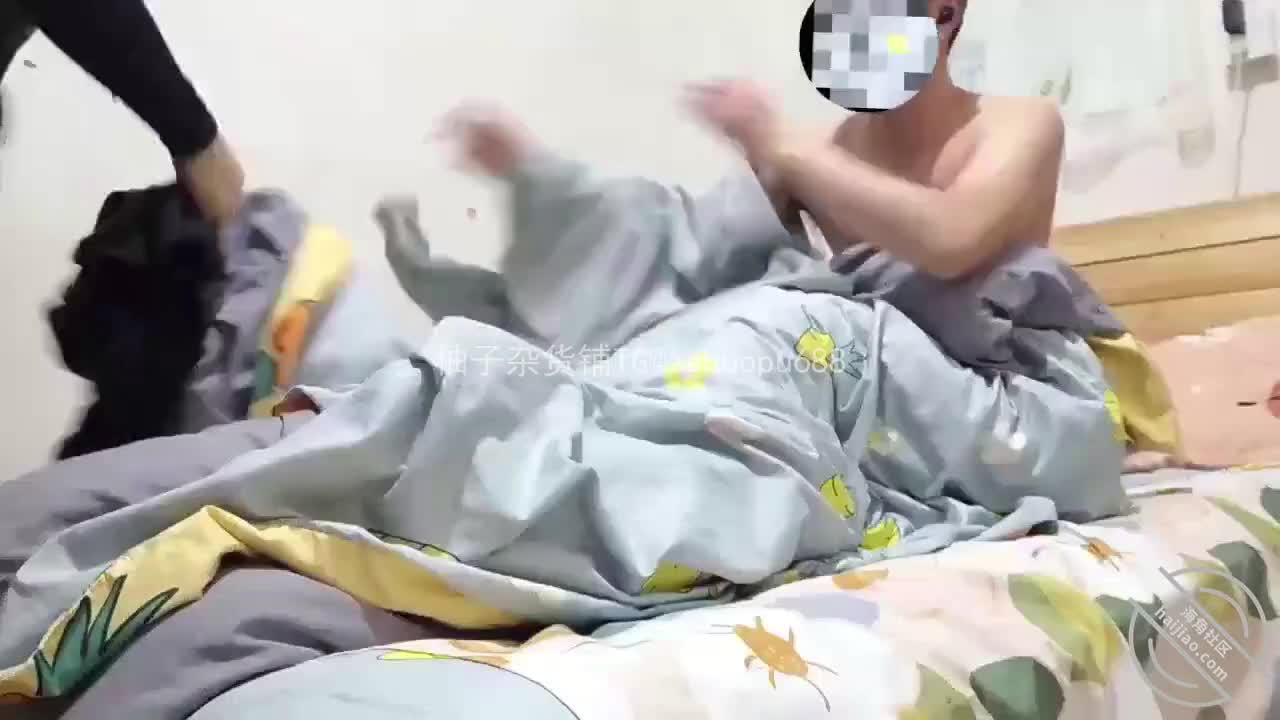 #风花雪夜〔兄弟妈妈〕7、吃完火锅，兄弟妈妈叫儿子操一顿，叫着儿子，操死妈妈-风花雪夜#海角社区 #真实剧情 #乱伦