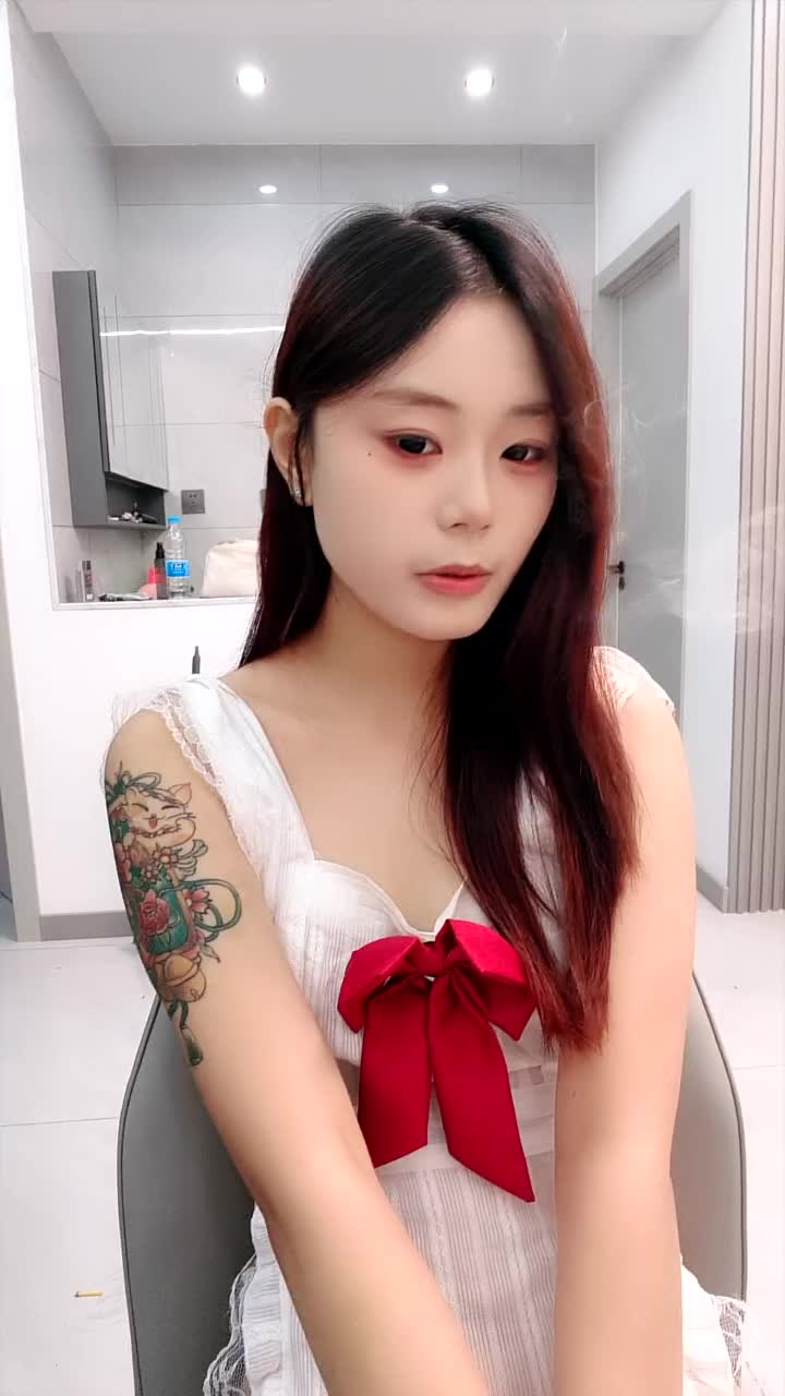 2048.hk@345980359_一天喷十次_20251017_011537