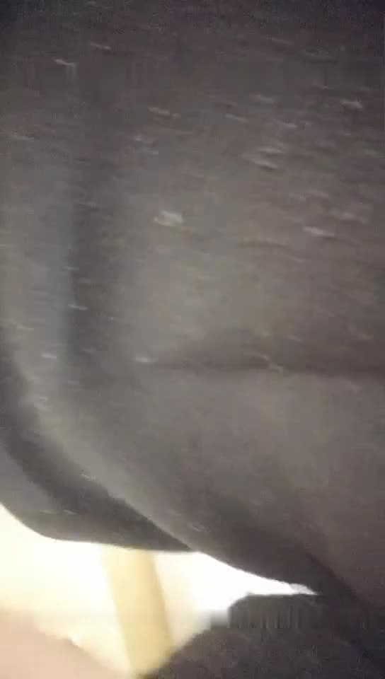 #少妇 #偷情   偷情，酒店约少妇说话嗲嗲，甜美内女，先过来给我舔个屌，太有感觉了做爱