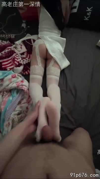 超级渣男约学生妹 对话超淫荡“受不了了 受不了了 要来了”