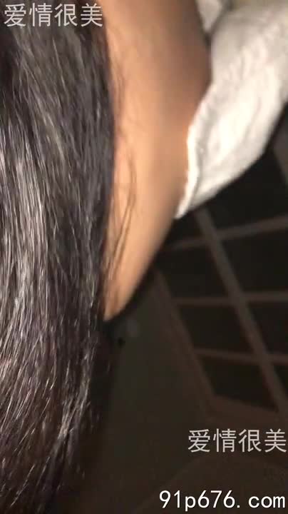 情侣的日常 女上男下