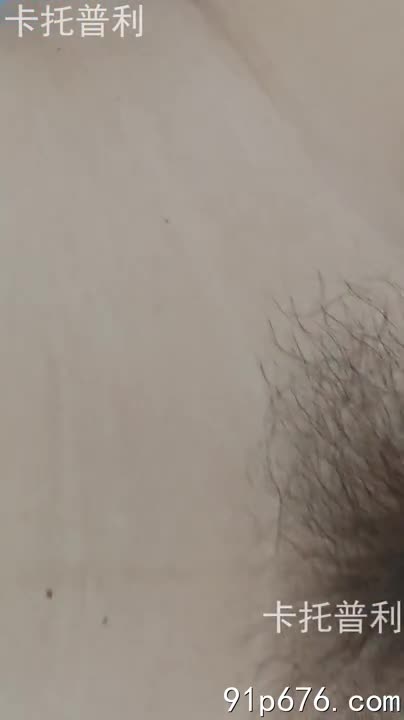 大奶老婆侧入揉奶