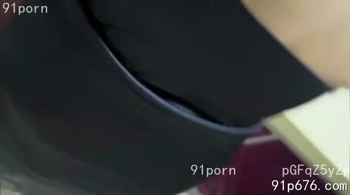 好吃不过饺子好玩不过嫂子还是个喷水嫂子