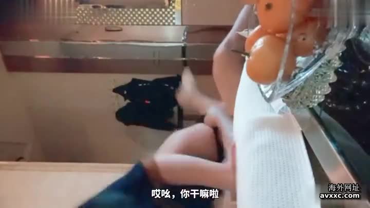 华夏良子按摩会所半推半就强J气质女技师全程都在反抗誓死不从对白刺激最后直接硬上