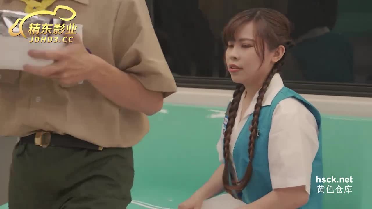 #巨乳 #勾引 #性感 #肥奶 #浪叫童子军失去童子身