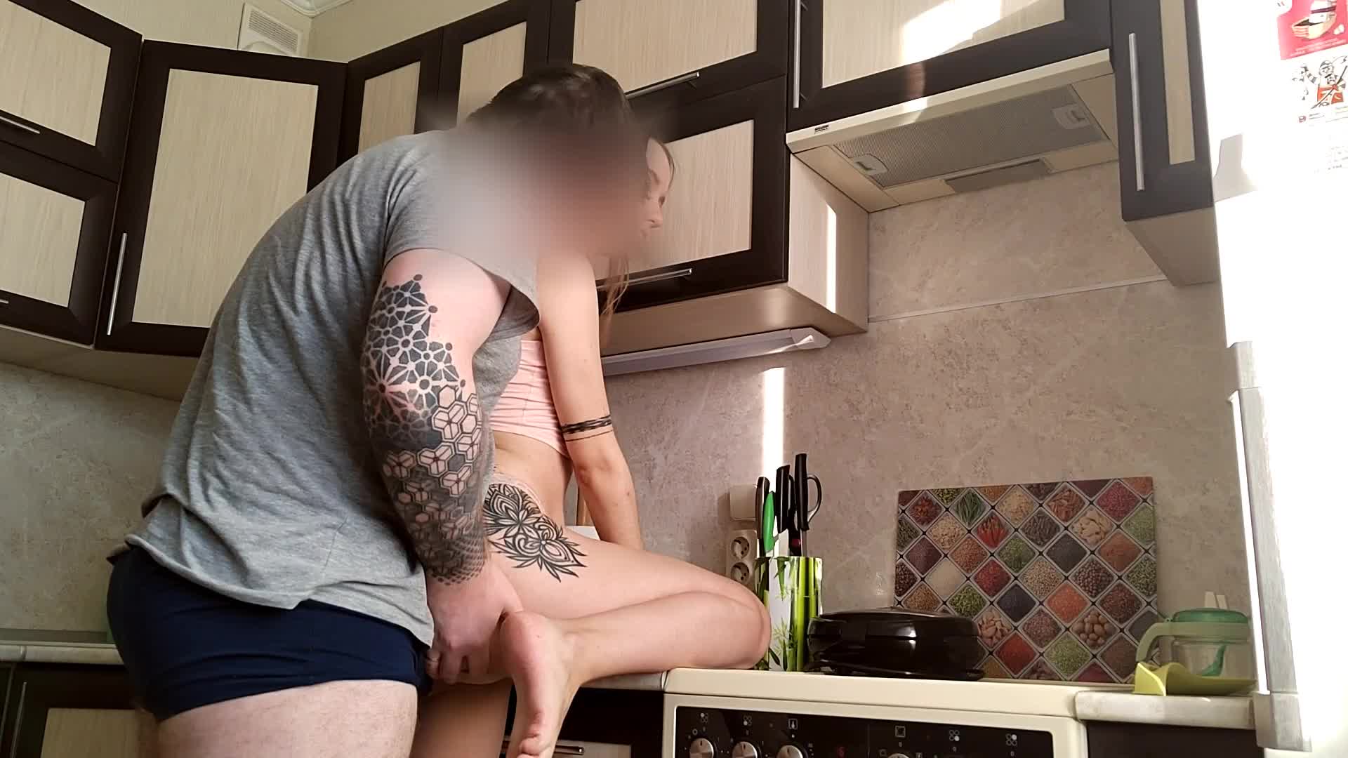 2048.hk@sensual sex in the kitchen cum on panties - Sunako_Kirishiki  