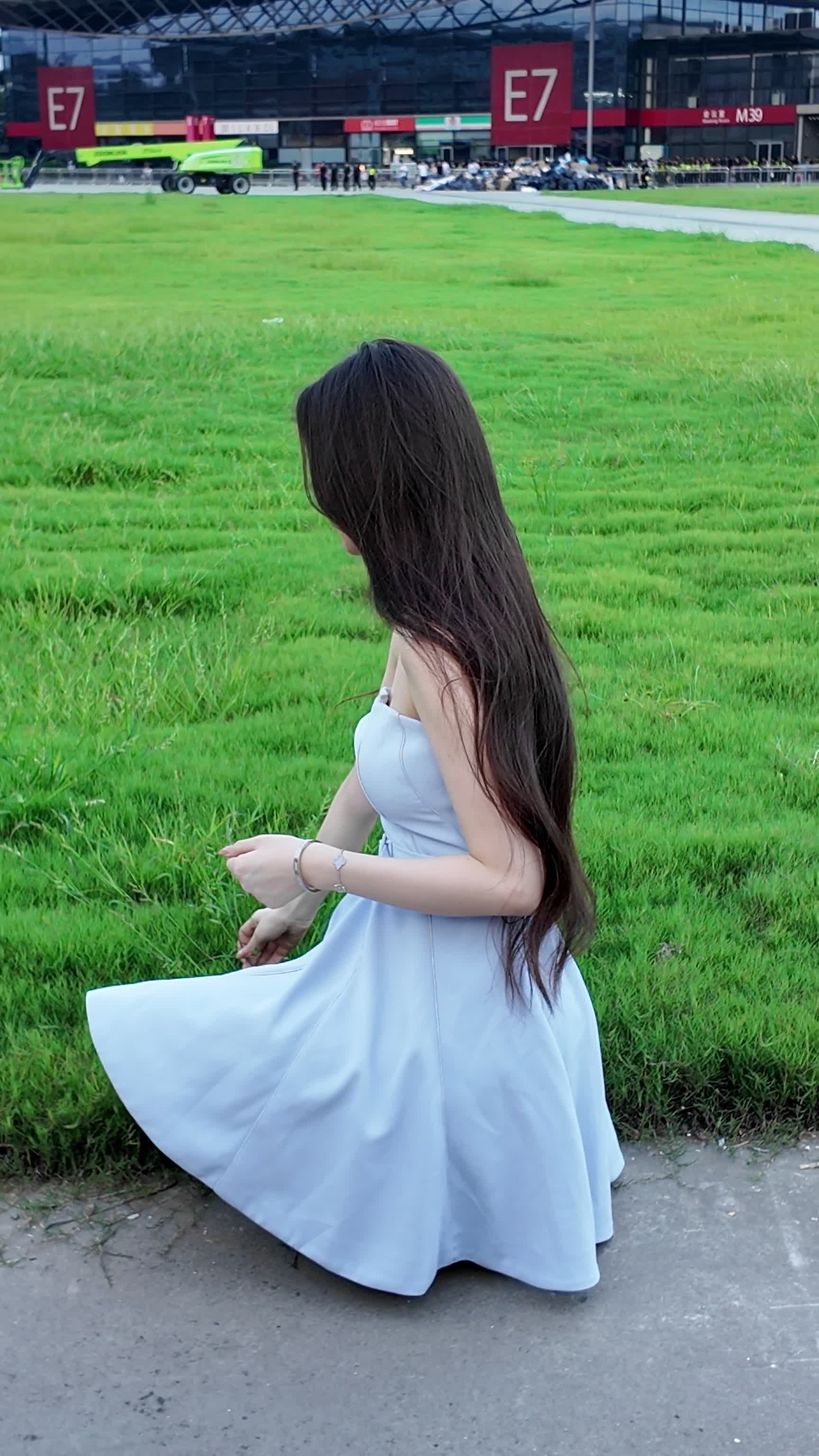 2048.hk@DJI_20250801180014_0202_D