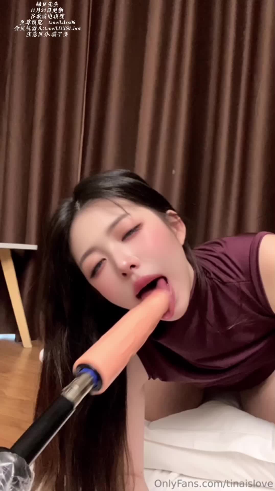 2048.vip-极品超美御姐母狗【沈思缪-Tinaislove】万人粉丝直播炮击自慰 各种吐舌高潮脸口交 这期真的是骚到爆炸