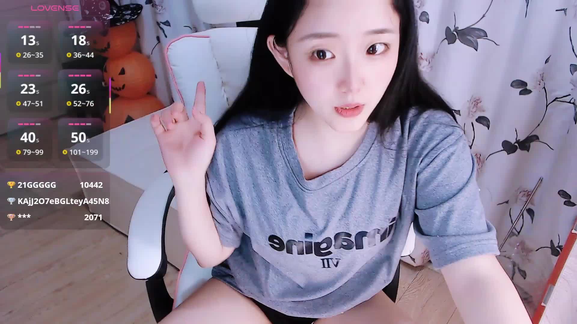 2048.hk@Niannian-_2025-10-25_01-19-56_609