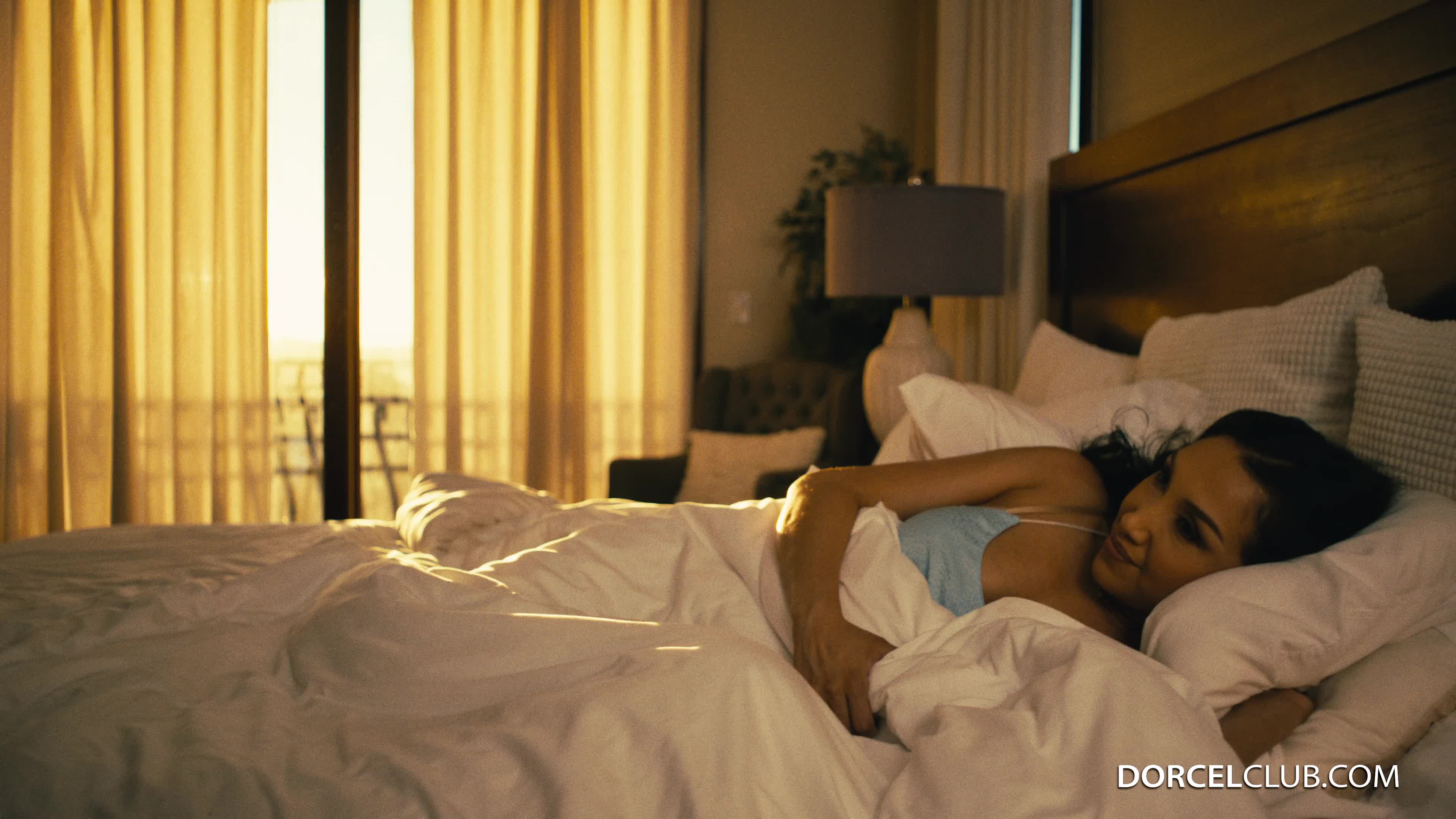 2048.hk@dorcelclub.25.07.17.vicki.chase.dark.charms.4k