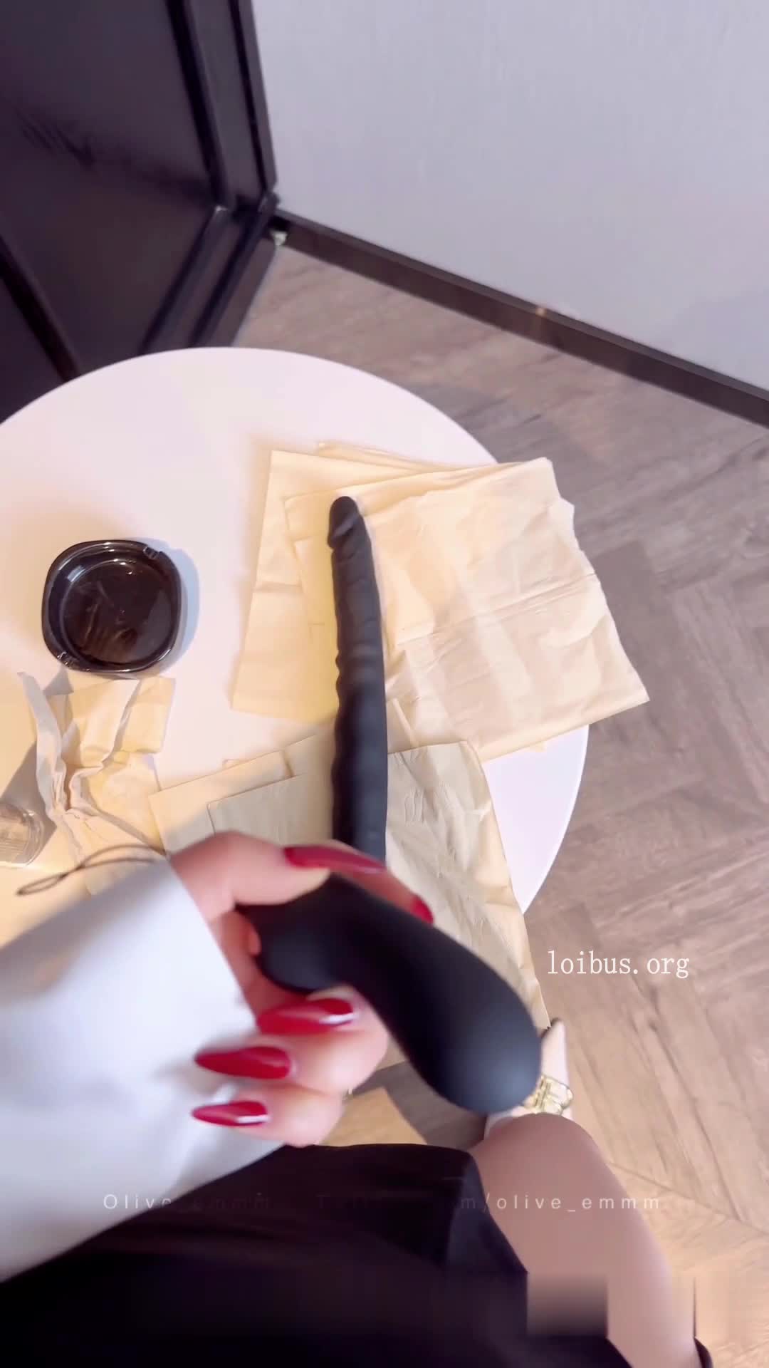 #olive 巨乳白虎御姐椅子自慰喷水