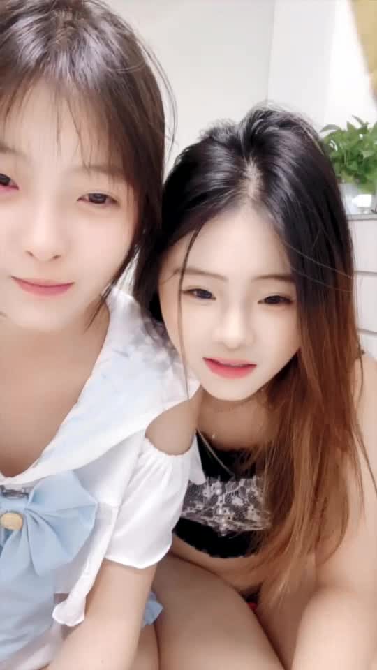 2048.vip-源源带好闺蜜再一次伺候大哥，身材好玩的开，深喉舔弄大鸡巴，让大哥舔逼激情上位嘴里塞大鸡巴各种抽插爆草