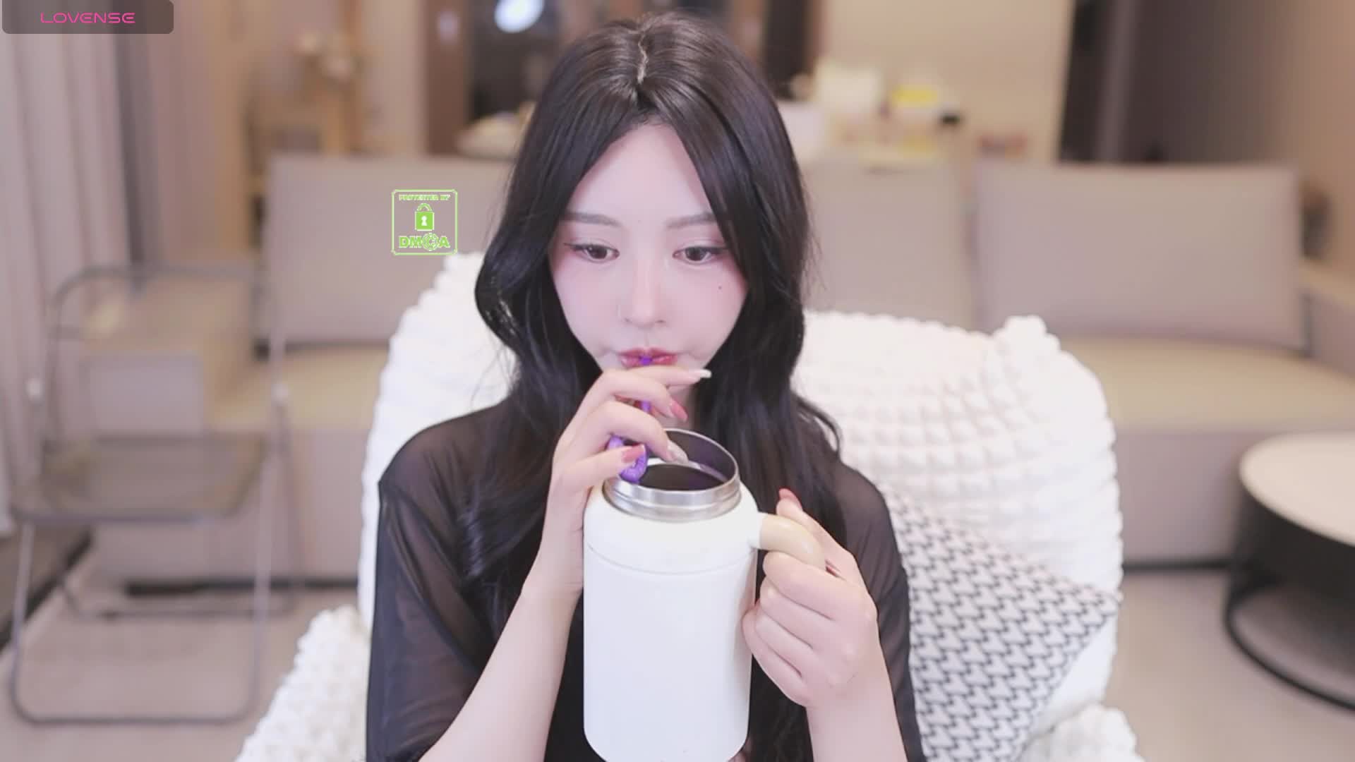 2048.hk@Bella-999_20251018_2224