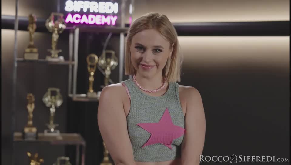 2048.hk 07  RoccoSiffredi - Molly Cute - Rocco's Teens Unleashed 07 (12.11.2025) rq