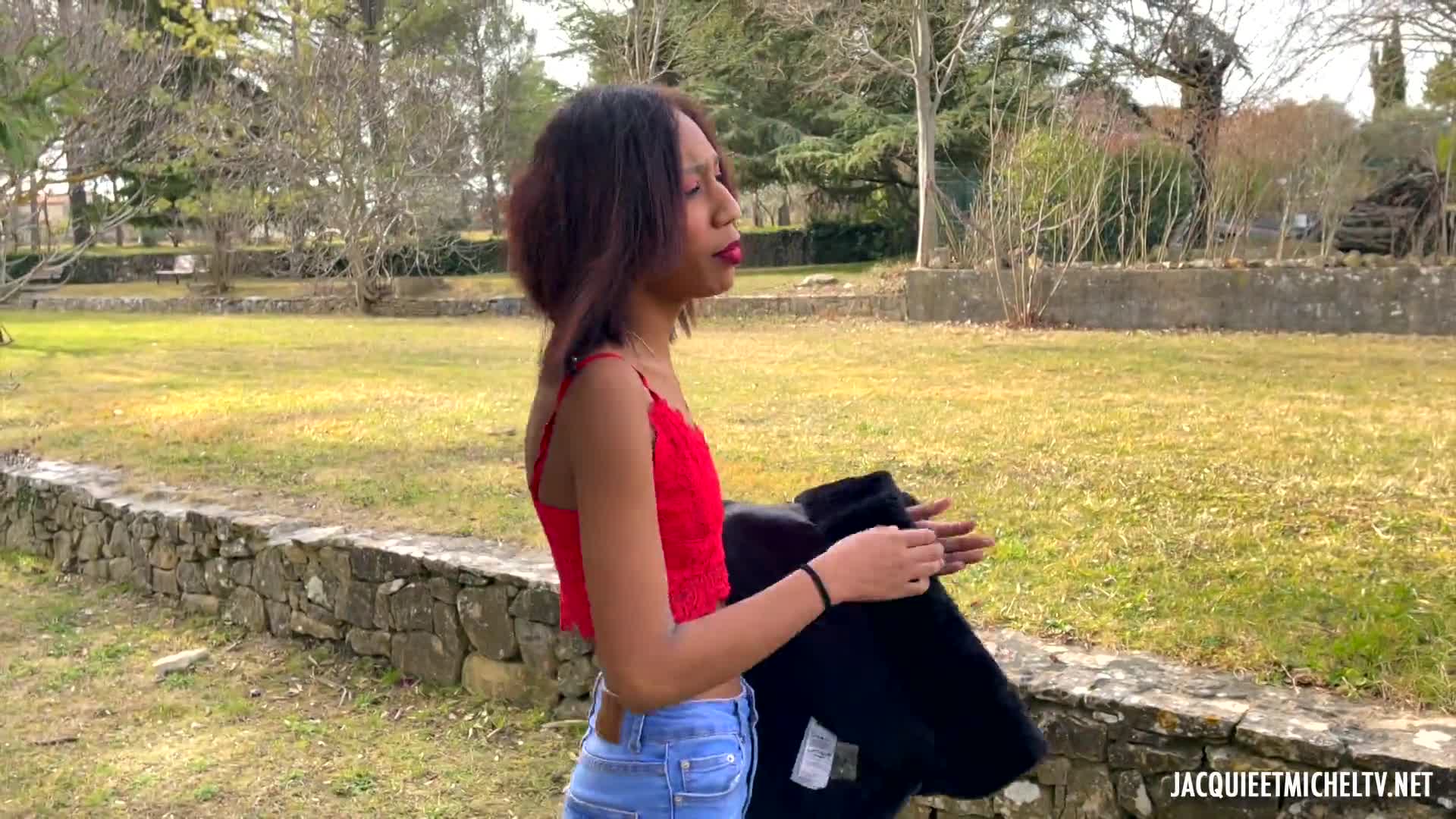 2048.hk@CandieLuciani-[JacquieEtMichelTV.net]-[2022]-LapremièreexpériencesaphiquedeReyna