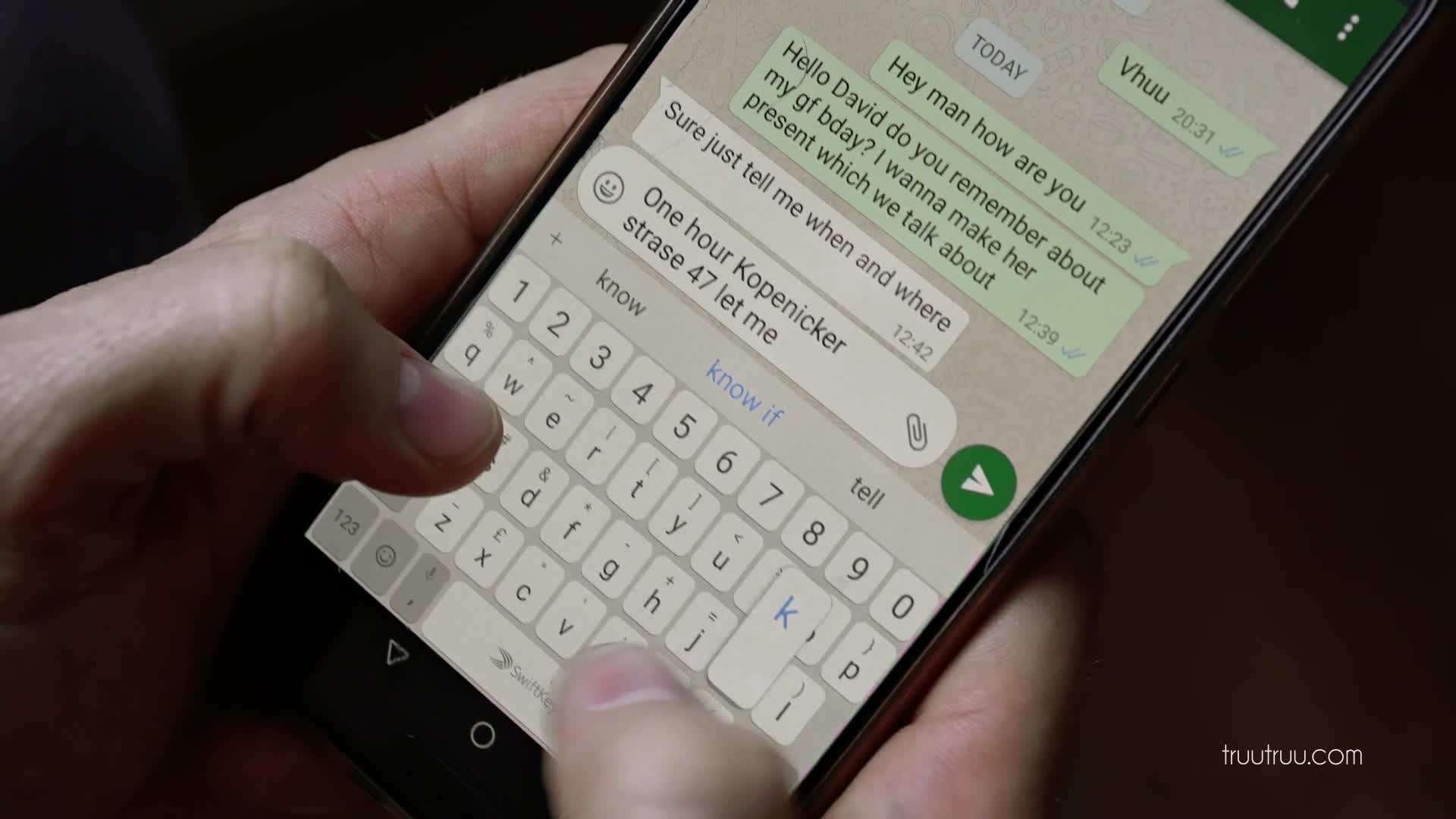 2048.hk@I Gave My Blindfolded GF Her First DOUBLE PENETRATION With Tinder Guy - 1080p