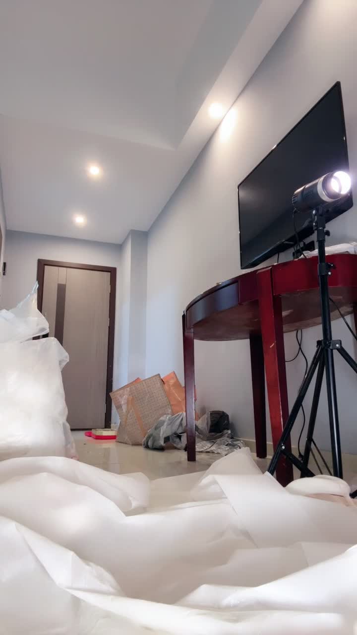 2048.hk@小铃铛很乖20251013_011710