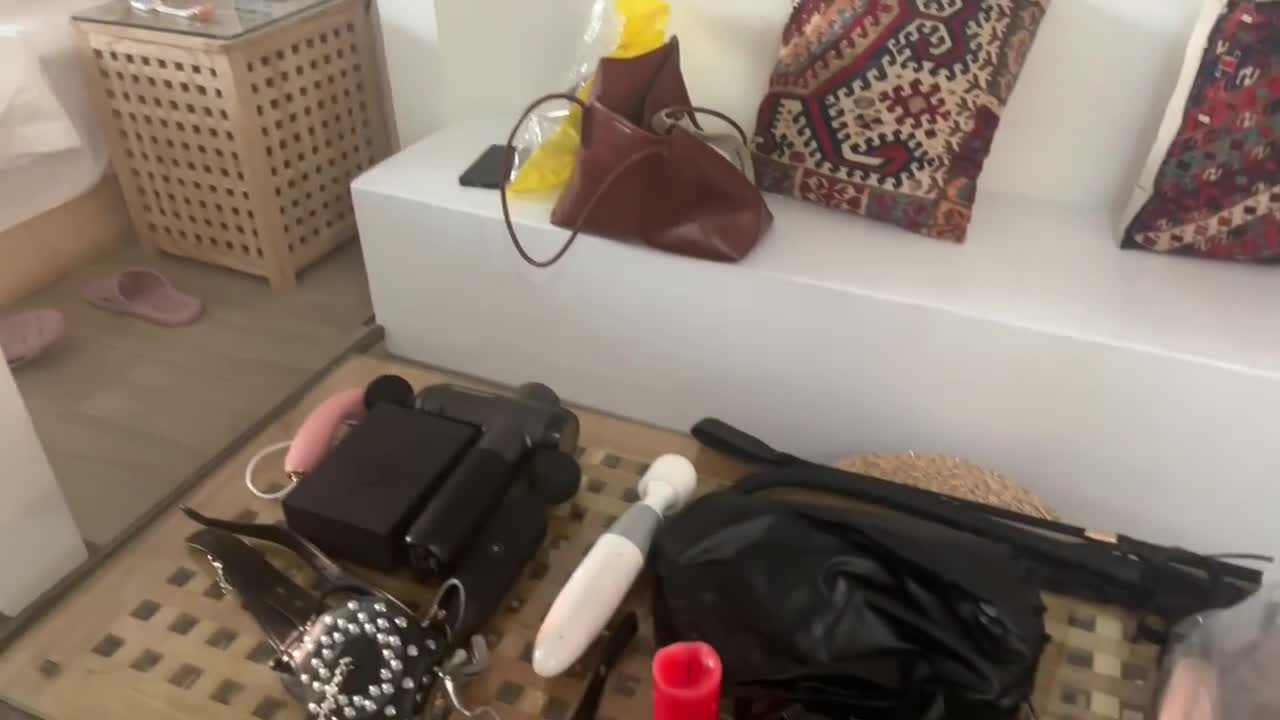 2048.hk@暴走的小萝莉出差过程中意外接到了拯救小萝莉的TJ任务