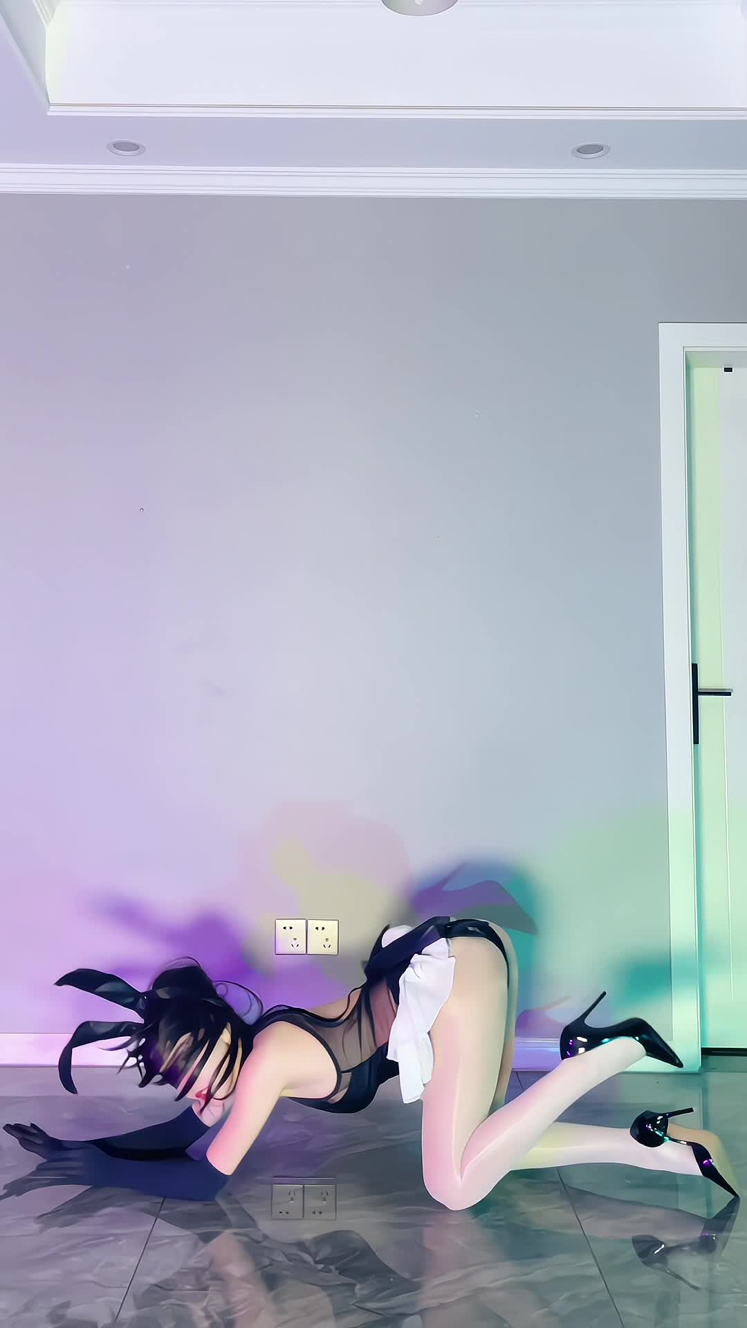 2048.hk@小艾定制78