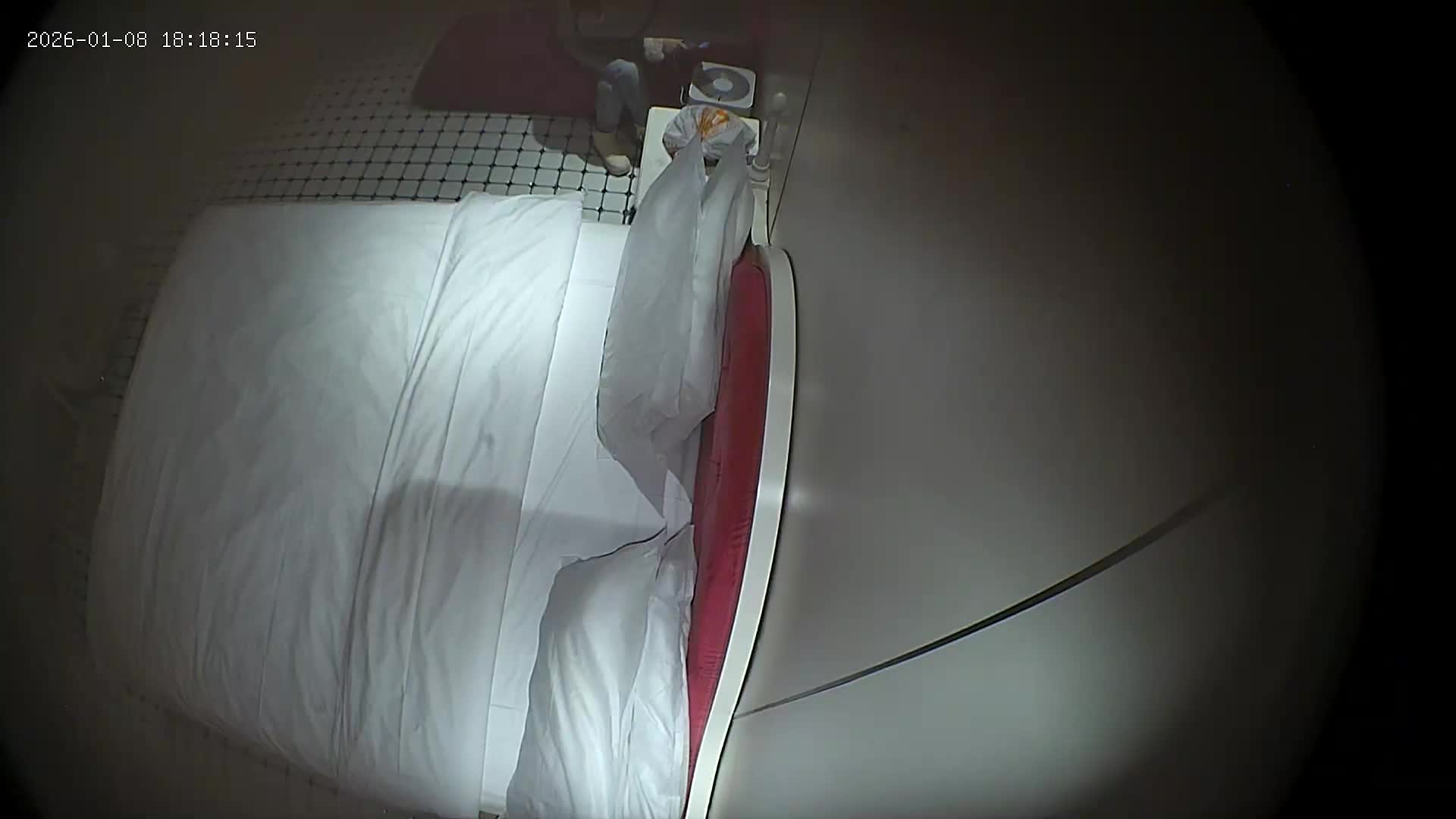 2048.vip-1-8流出酒店偷拍 圆奶少妇换上两套黑丝被精壮男连干两次叫床呻吟刺激