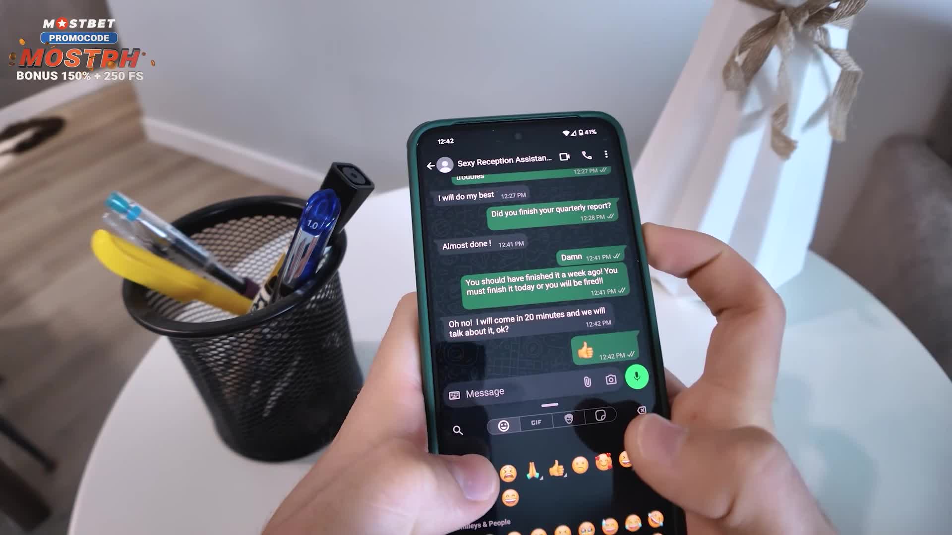 2048.hk@完美奶子办公室助理为我提供了她的工作职位的惊人交易 - Pornhub.com