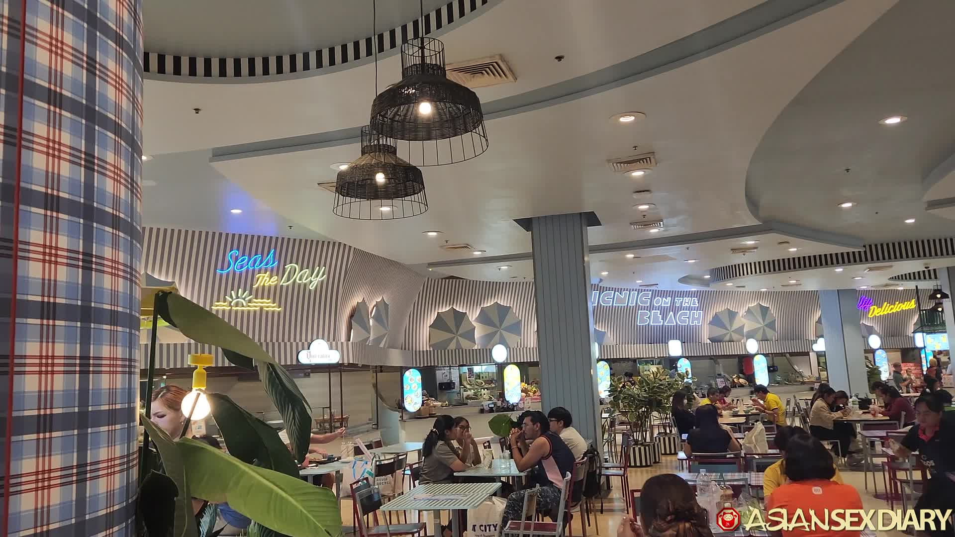 2048.hk@[2025_12_19][Thai]Food_Court