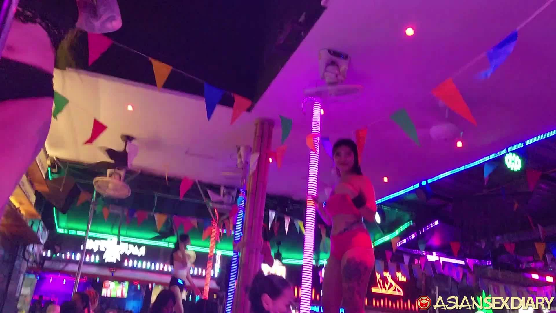 2048.hk@[2025_12_18][Thai]Dancing_Girls