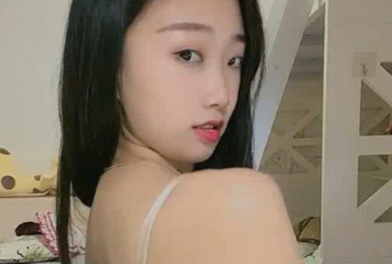 吃瓜,爆料主播首场露奶骚舞诱惑