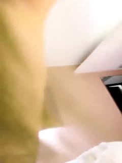 伦理片,三级片阴毛很多，丰满美少妇酒店卖力深喉吃大屌，女上位快速抽插...