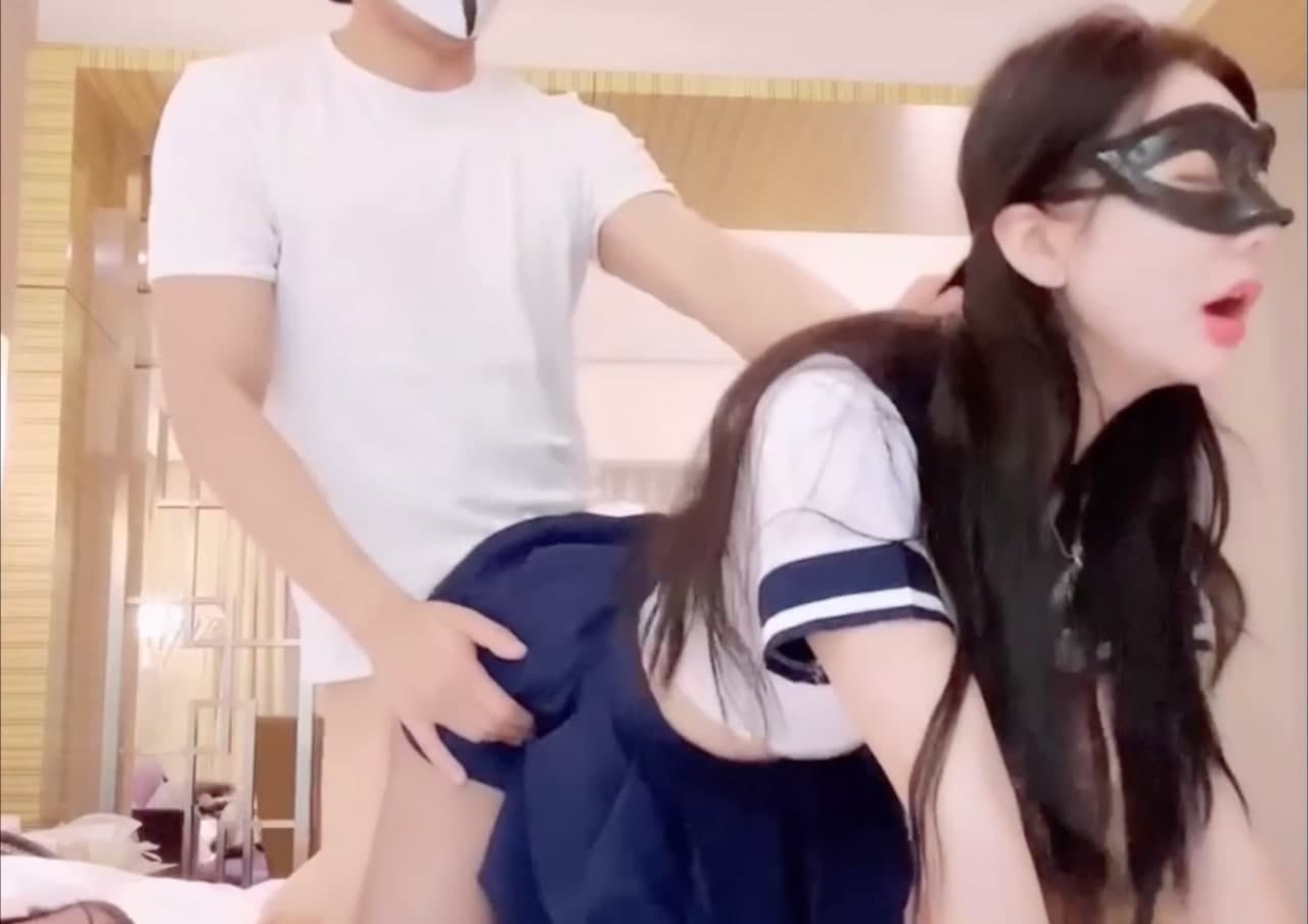 吃瓜,爆料女神JK服下的淫荡肉体